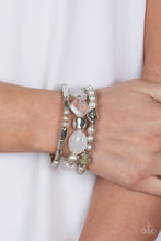 Load image into Gallery viewer, Paparazzi Marina Magic- White
